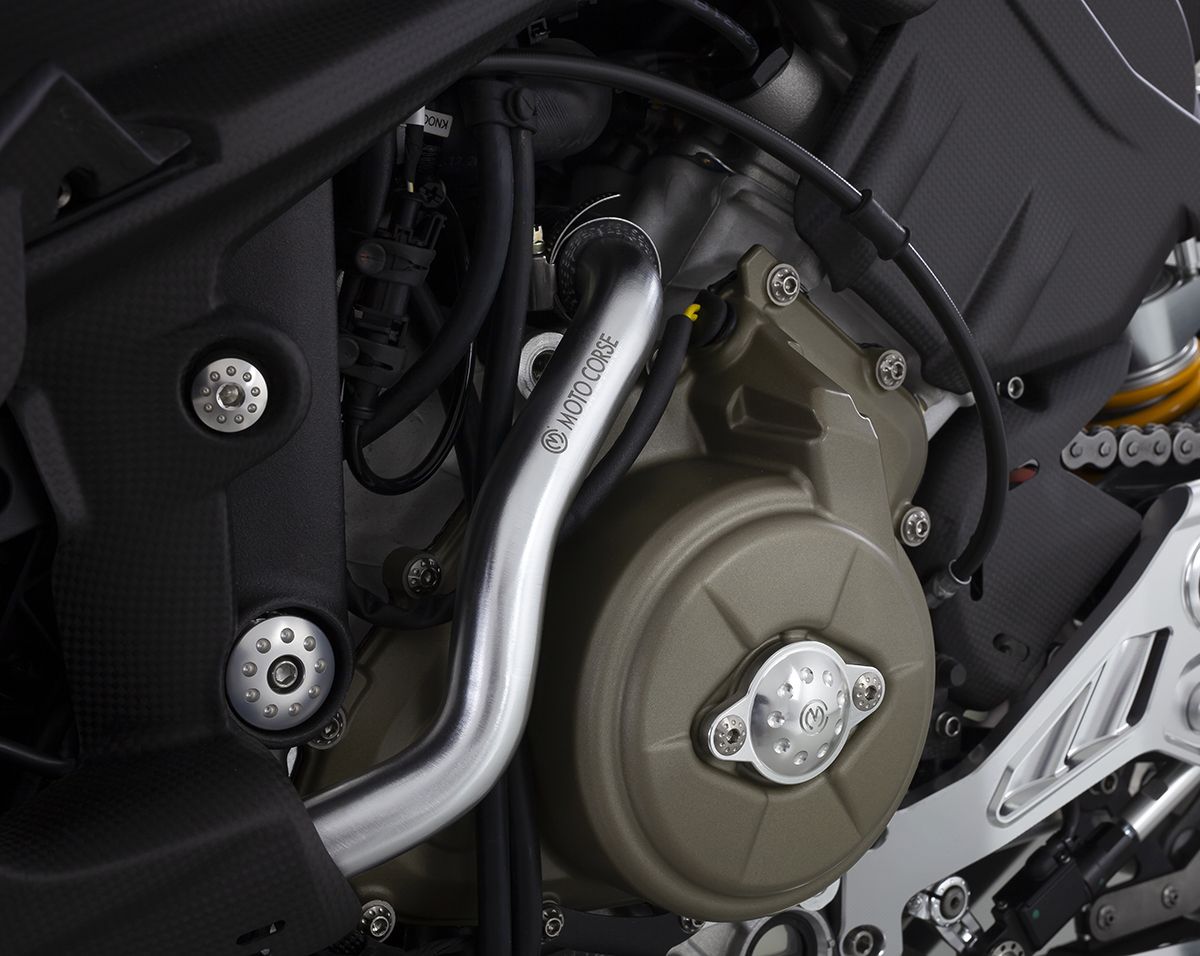 Motocorse Titanium or Aluminum Radiator / Pump Connecting Pipe Kit for Ducati Streetfighter V4 (2025+) Motocorse Titanium or Aluminum Radiator / Pump Connecting Pipe Kit for Ducati Streetfighter V4 (2025+)